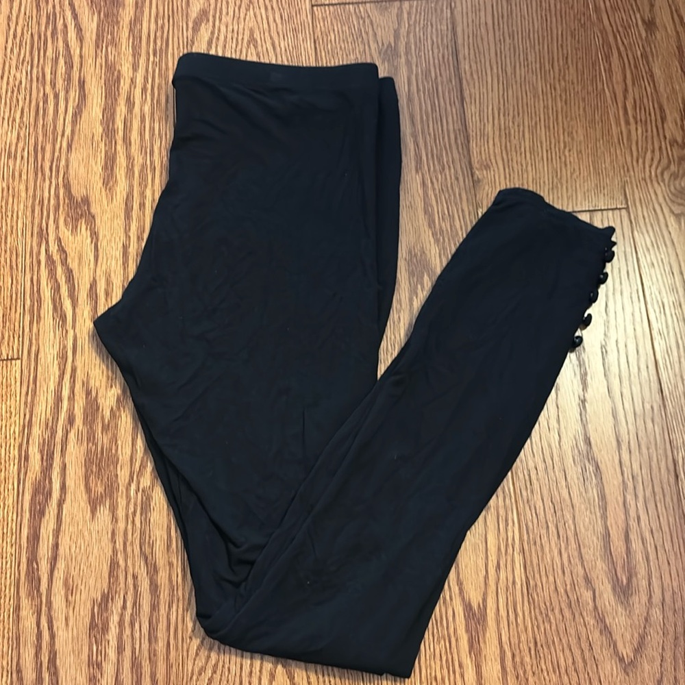Tart leggings with button detail at ankle
